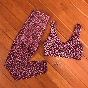 Fabletics Fuschia Leopard Print Leggings Set US XS